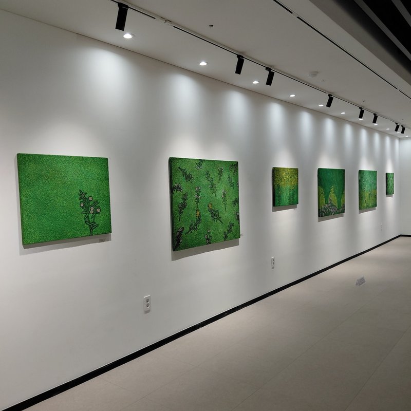 김미애, 초록의 위로(Solace in Green) 상세 이미지 2