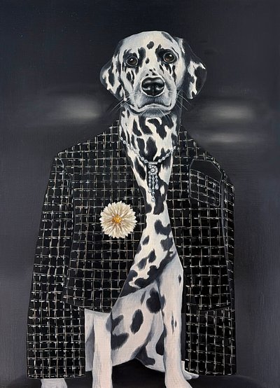 윤혜신, Luxury necklace And Dalmatian