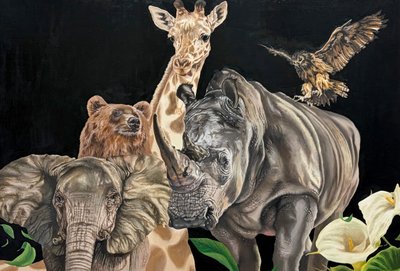 윤혜신, Luxury necklace And Animals